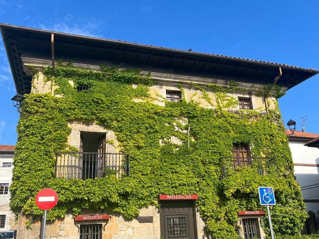 Apartamento Gaudi Comillas Exterior foto